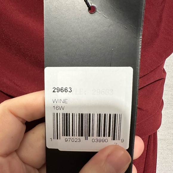 NWT La Femme Ruched Off-The-Shoulder V-Back Dress - size 16W - Picture 6 of 8